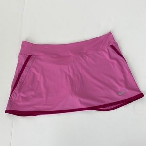NIKE DRY FIT TENNIS SKORT